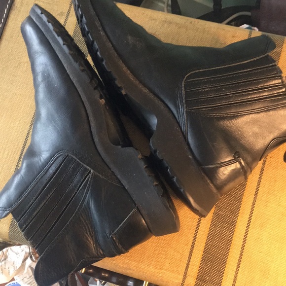 Timberland black leather Chelsea boot size 8 - Picture 7 of 8